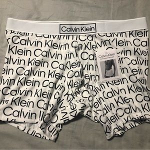 COPY - NWT Calvin Klein boxer brief